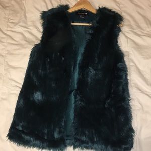 Forever 21 faux fur vest
